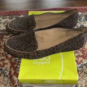 Easy Spirt Leopard Loafers size 8.5